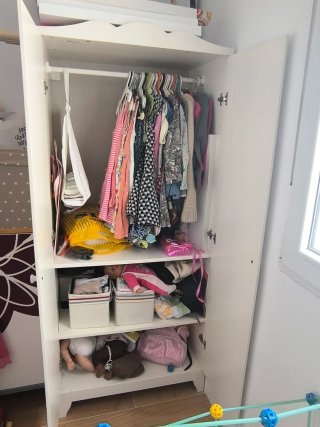 Armario infantil IKEA HENVIST blanco