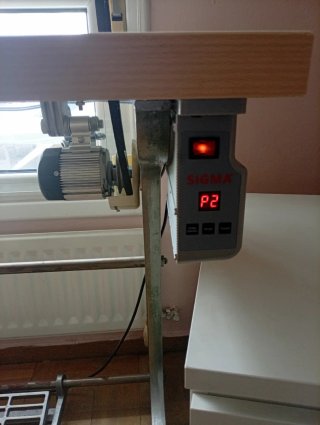 Motor y mesa máquina de coser REFREY TRANSFORMA