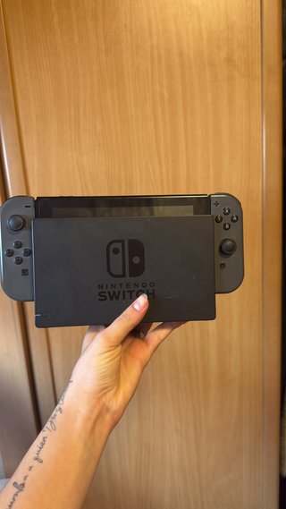 Nintendo Switch negro
