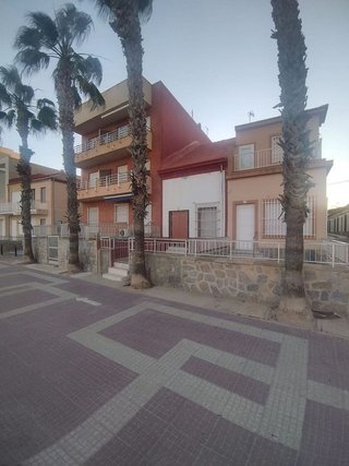 Piso en venta en Centro en Alcazares, Los
