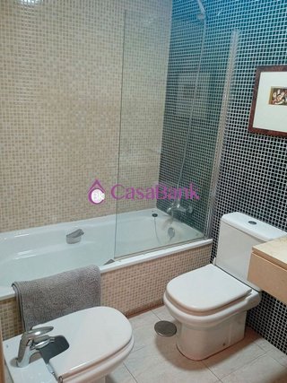 Piso en venta en Santa Rosa - Valdeolleros en Córdoba