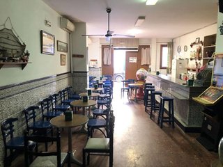 Local comercial en venta en Adra