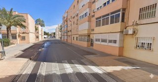 Piso en venta en Ciudad Jardín - Tagarete - El Zapillo en Almería