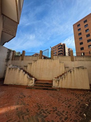 Local comercial en venta en Este en Castellón de la Plana