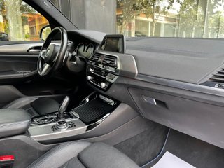 BMW X3 M40i