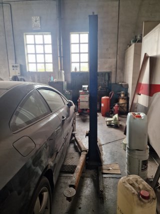 Elevador Cascos de 2 columnas para coches