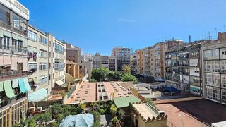 Oficina en alquiler en La Dreta de l'Eixample en Barcelona