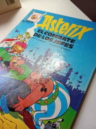 Asterix EL COMBATE DE LOS JEFES