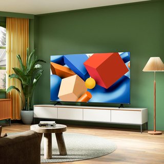 - Hisense Televisor 4K UHD Smart HDR
