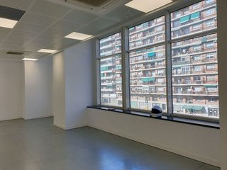 Oficina en alquiler en El Parc i la Llacuna del Poblenou en Barcelona