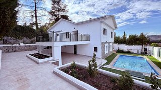 Chalet en alquiler en Mirasierra en Madrid