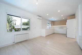 Chalet en alquiler en Mirasierra en Madrid