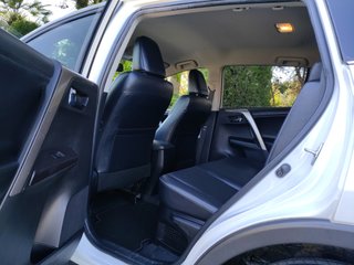 Toyota Rav4 2.5l hybrid 2WD Executive