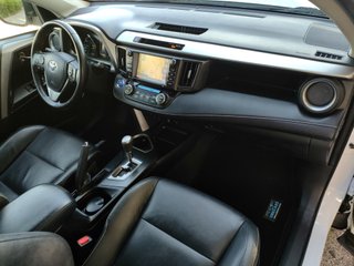 Toyota Rav4 2.5l hybrid 2WD Executive