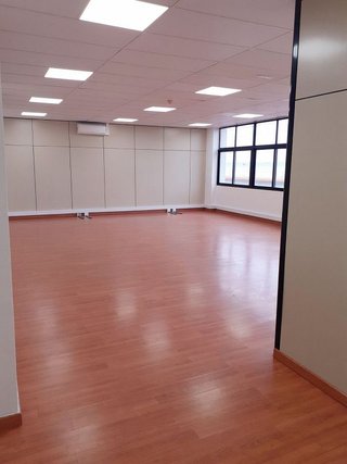 Oficina en alquiler en El Barral Ferial en Coslada