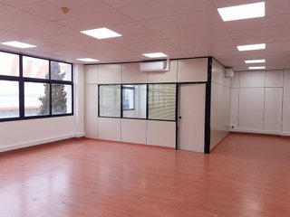 Oficina en alquiler en El Barral Ferial en Coslada