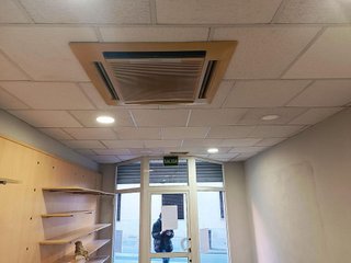 Local comercial en alquiler en Centro Ciudad en Paterna