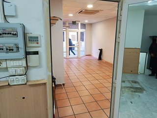 Local comercial en alquiler en Centro Ciudad en Paterna