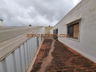 Nave industrial en alquiler en Pego