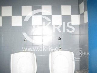 Local comercial en alquiler en Avda Europa - San Antón en Toledo