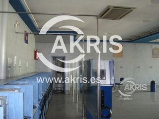 Local comercial en alquiler en Avda Europa - San Antón en Toledo