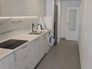 Piso en alquiler en Zona Norte en Estepona