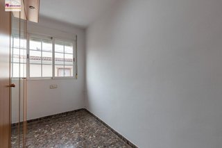 Casa adosada en venta en Maracena