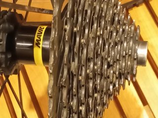 Llanta 29 Mavic + 2 Neumáticos 29x2.25