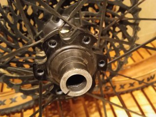 Llanta 29 Mavic + 2 Neumáticos 29x2.25