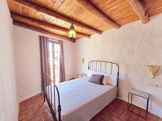 Edificio en venta en Ubrique