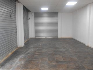 Local comercial en alquiler en Massanassa