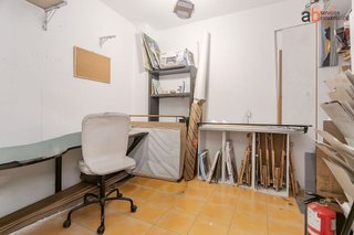 Local comercial en alquiler en Ensanche en Pamplona
