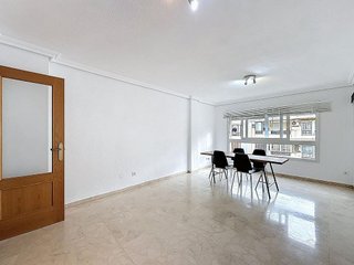 Piso en alquiler en La Barriguilla en Málaga