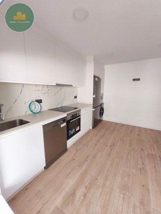 Piso en alquiler en Los Castros - Castrillón - Eiris en Coruña (A)