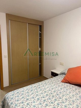 Piso en alquiler en Ares