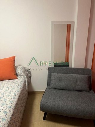 Piso en alquiler en Ares