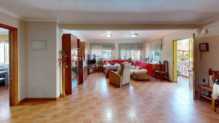 Chalet en venta en La Paz en Alcalá de Guadaira