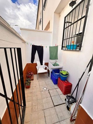 Casa adosada en venta en Guadix
