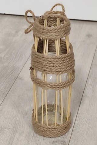 Jarrón artesanal de cristal y yute