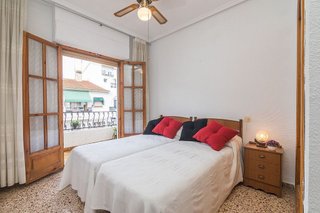 Casa adosada en venta en Centro en Santa Pola