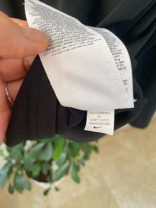 Sudadera Nike media cremallera negra
