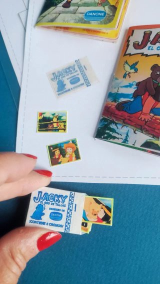 Álbum Cromos Jacky El Oso de Tallac Danone