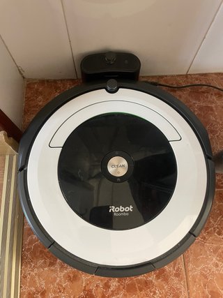 Aspirador iRobot Roomba 691