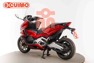 HONDA FORZA 750