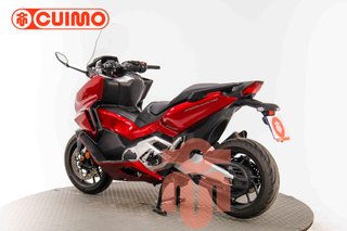 HONDA FORZA 750