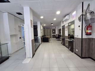 Local comercial en alquiler en Martorell