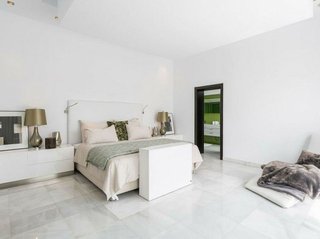 Chalet en alquiler en Los Naranjos - Las Brisas en Marbella