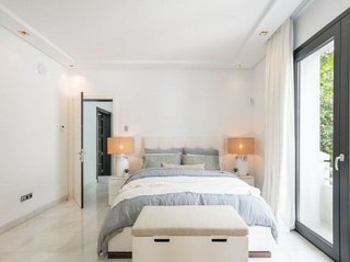 Chalet en alquiler en Los Naranjos - Las Brisas en Marbella