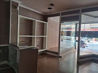 Local comercial en alquiler en Portugalete