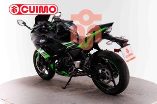 KAWASAKI NINJA 650